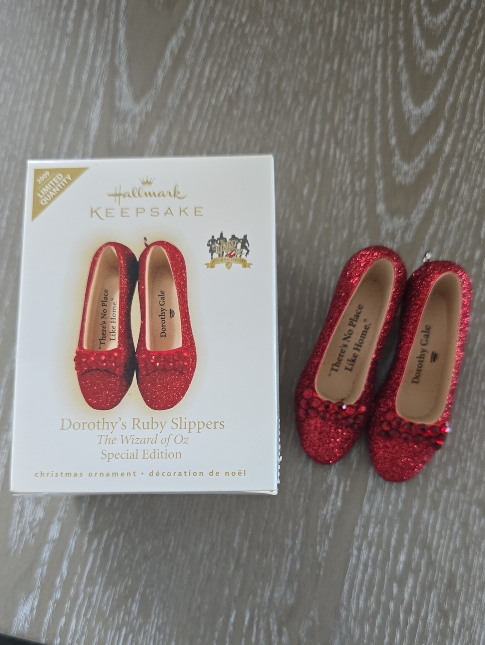 Wizard Of Oz Dorothy's Ruby Slippers Hallmark Keepsake Ornament - Red